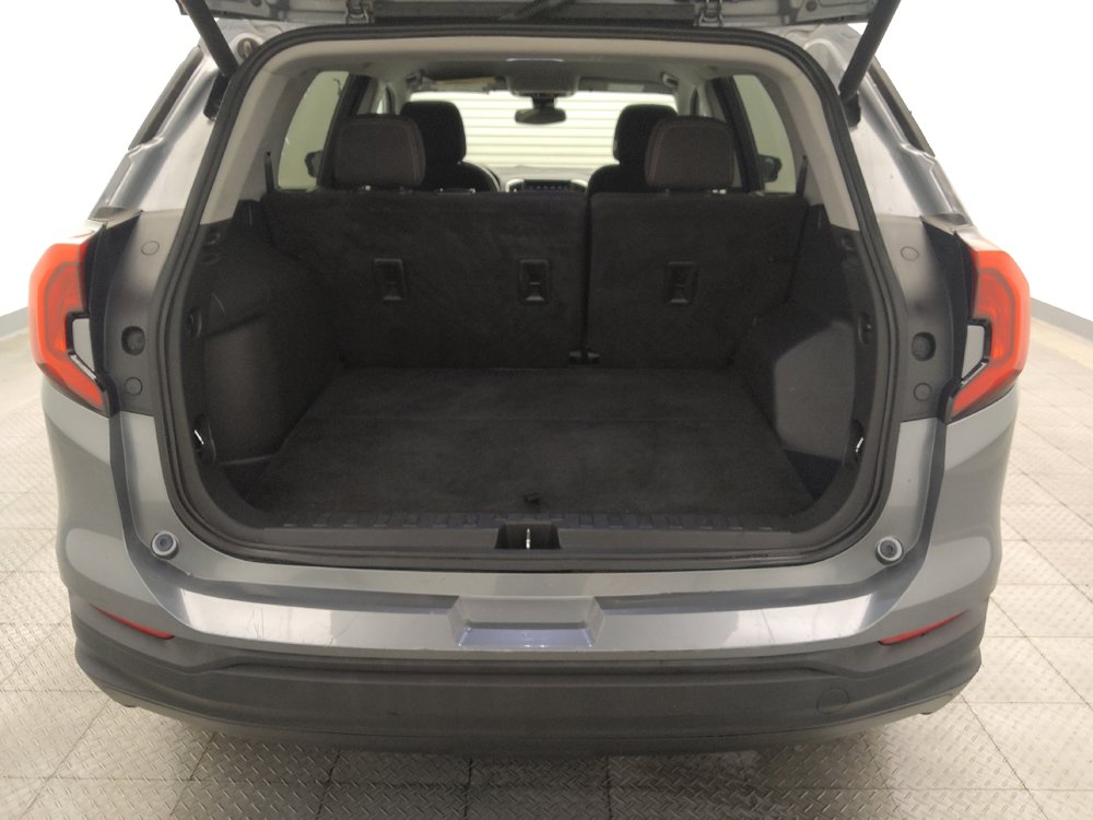 Used 2021 GMC Terrain SLE w/ Driver Convenience Package FWD image 29