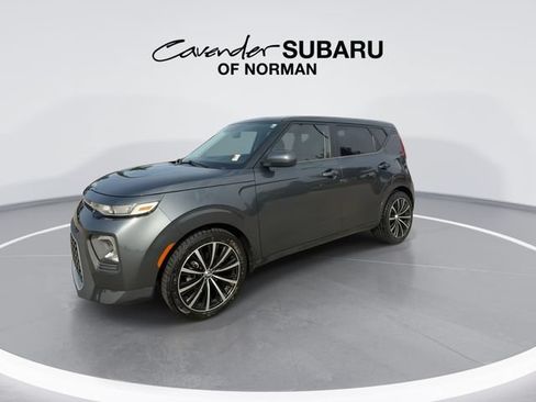Used 2022 Kia Soul LX FWD image 4