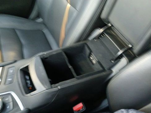 Used 2022 Cadillac XT5 Premium Luxury image 23