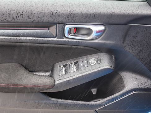 Used 2024 Honda Civic Type R image 21