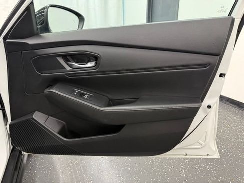 Used 2024 Honda Accord Sport image 8