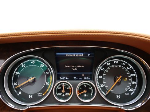 Used 2015 Bentley Continental GT AWD/4WD image 31