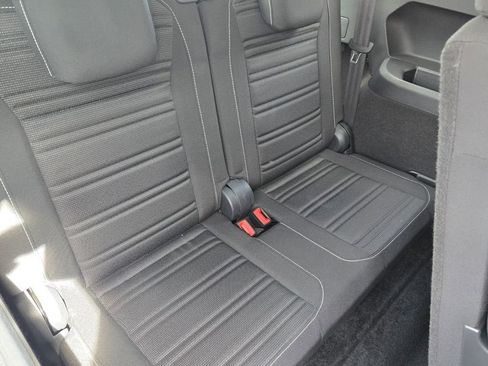 Used 2023 Volkswagen Tiguan S FWD image 18