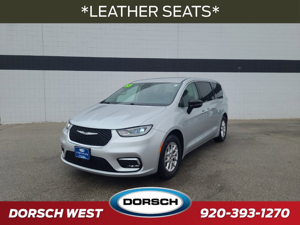 Used 2024 Chrysler Pacifica Touring-L FWD image 1
