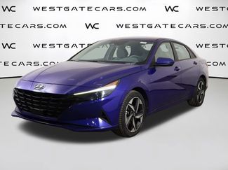 Used 2023 Hyundai Elantra SEL w/ Convenience Package video 1