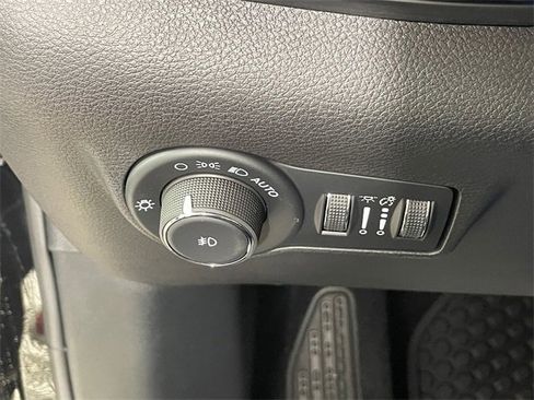 New 2026 Jeep Compass Latitude w/ Quick Order Package 29K image 13