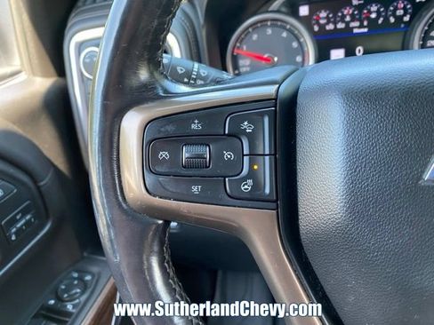 Used 2021 Chevrolet Silverado 1500 High Country w/ Technology Package AWD/4WD image 27