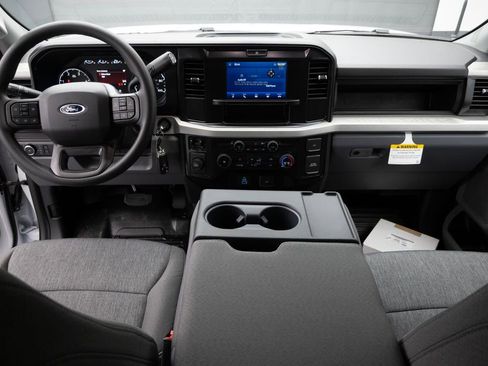 New 2026 Ford F450 XL w/ XL Chrome Package image 19