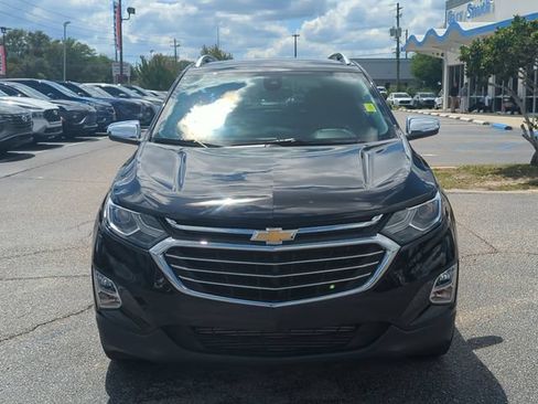 Used 2018 Chevrolet Equinox Premier FWD image 9