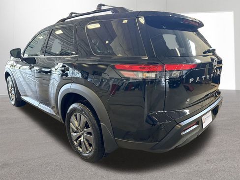 New 2026 Nissan Pathfinder SV image 30