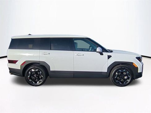 New 2026 Hyundai Santa Fe SE FWD image 4