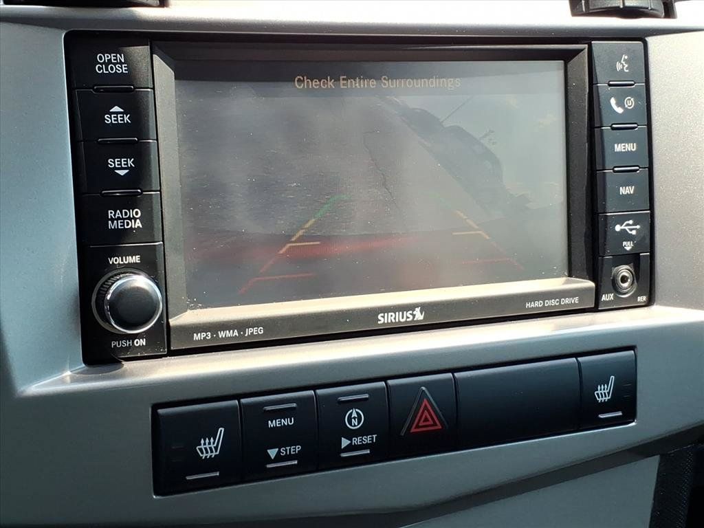 Used 2010 Chrysler Sebring Limited FWD image 25