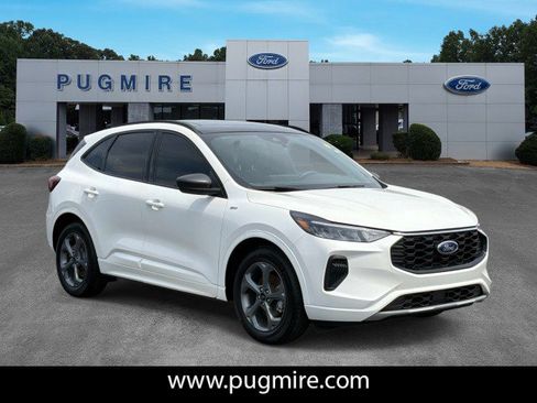 Used 2023 Ford Escape ST-Line w/ Tech Pack #1 FWD image 1