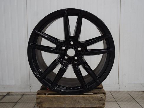 Used 2022 Ford Mustang Shelby GT500 w/ Technology Package image 48