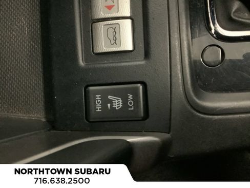 Used 2018 Subaru Forester 2.5i Touring AWD/4WD image 10