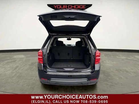 Used 2017 Chevrolet Equinox LT w/ Convenience Package FWD image 5