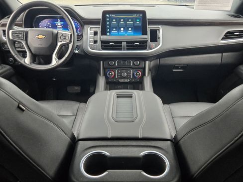 Used 2023 Chevrolet Tahoe LT w/ LT Signature Package RWD image 8