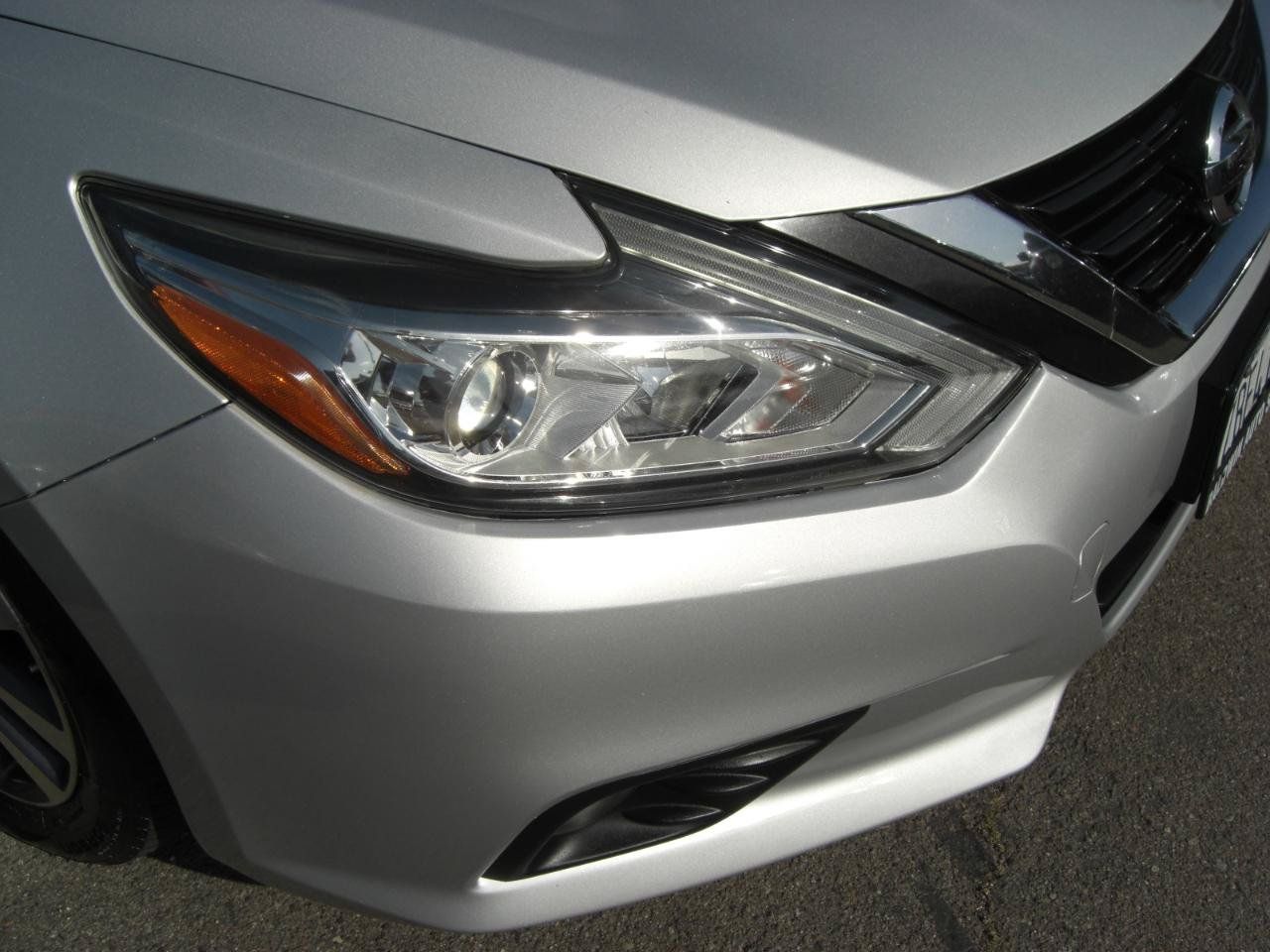Used 2017 Nissan Altima 2.5 SV FWD image 17