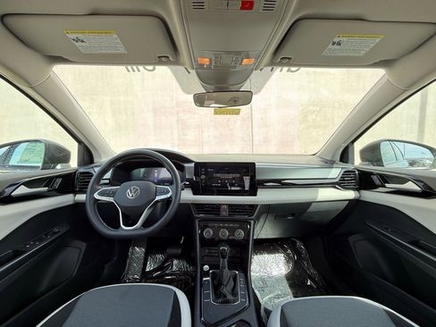 Certified 2025 Volkswagen Taos S image 10