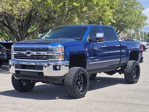 Used 2016 Chevrolet Silverado 2500 LTZ AWD/4WD image 2