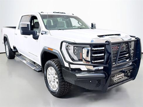 Used 2024 GMC Sierra 3500 SLT w/ Texas SLT Premium Package image 3