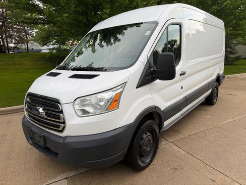 Used 2016 Ford Transit 250 148 Medium Roof RWD image 3