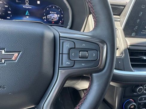 Used 2023 Chevrolet Suburban RST w/ Luxury Package AWD/4WD image 29