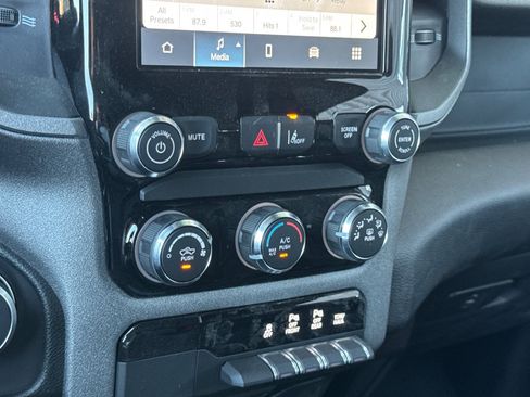 New 2026 RAM 1500 Express RWD image 18
