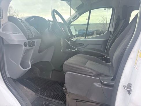 Used 2017 Ford Transit 350 XLT image 23