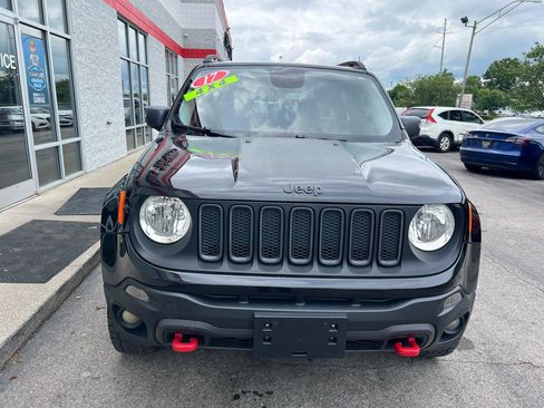 Used 2017 Jeep Renegade Trailhawk AWD/4WD image 10