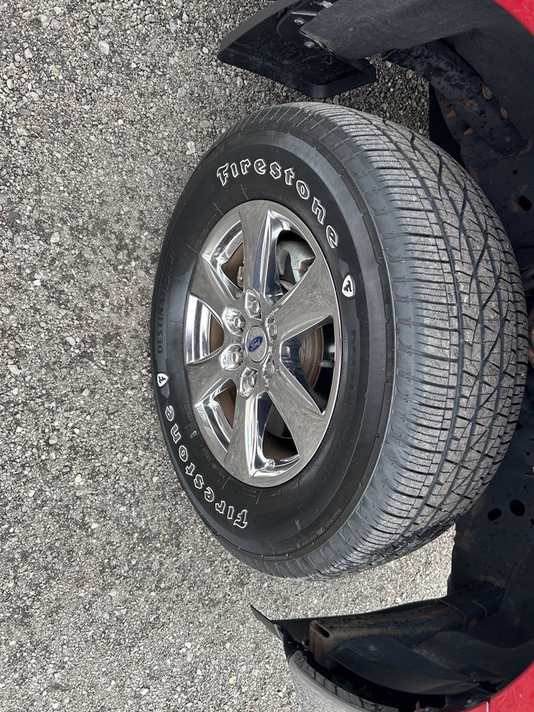 Used 2018 Ford F150 XLT w/ Equipment Group 301A Mid AWD/4WD image 14