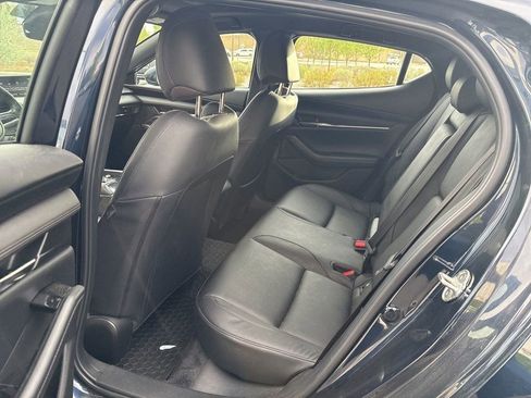 Used 2021 MAZDA MAZDA3 s image 11