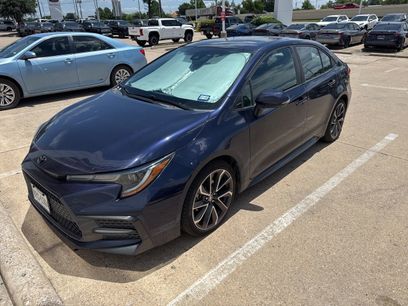 Used 2020 Toyota Corolla SE w/ SE Premium Package