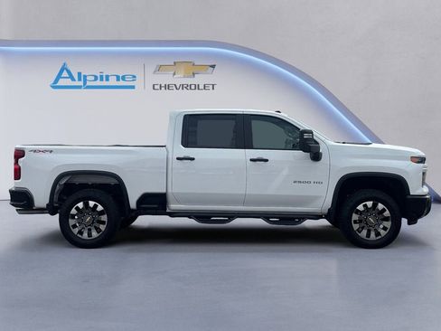 Used 2024 Chevrolet Silverado 2500 Custom w/ Custom Value Package AWD/4WD image 6