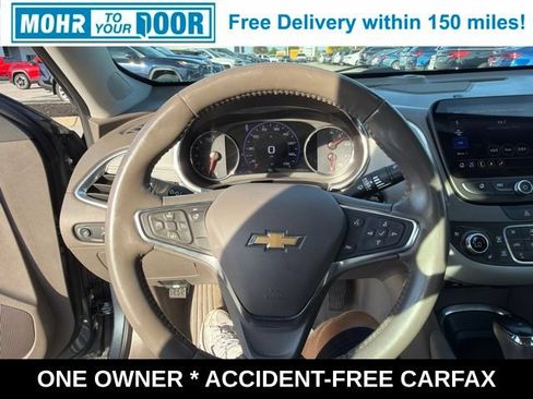 Used 2019 Chevrolet Malibu Premier FWD image 21