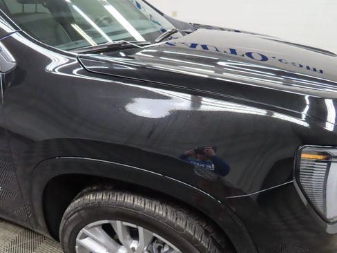 Used 2025 GMC Acadia Denali w/ Super Cruise Package AWD/4WD image 39