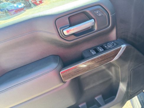 Used 2021 GMC Sierra 1500 Elevation image 11