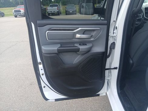 Used 2022 RAM 1500 Big Horn AWD/4WD image 37
