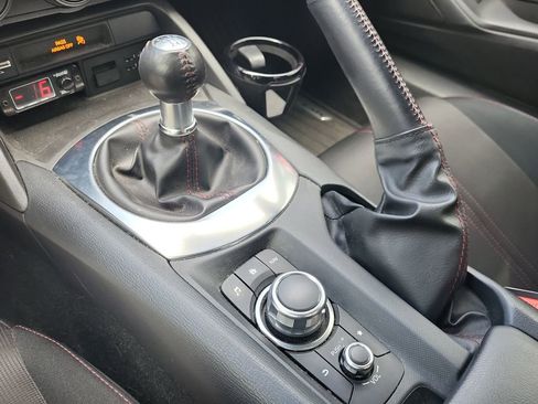 Used 2017 MAZDA MX-5 Miata RF Club w/ Brembo/BBS Package image 22