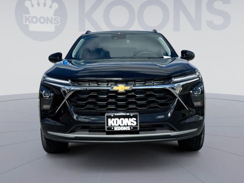 New 2026 Chevrolet Trax LT w/ Driver Confidence Package FWD image 11