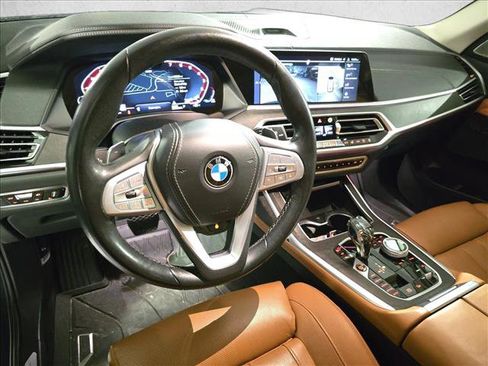 Used 2022 BMW X7 xDrive40i w/ Premium Package image 18