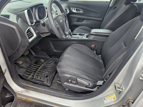 Used 2015 Chevrolet Equinox LS FWD image 11