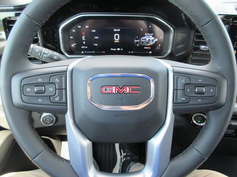 Certified 2026 GMC Sierra 2500 SLE w/ SLE Convenience Package AWD/4WD image 26