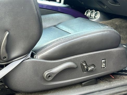 Used 2004 Chevrolet SSR w/ Preferred Equipment Group image 13