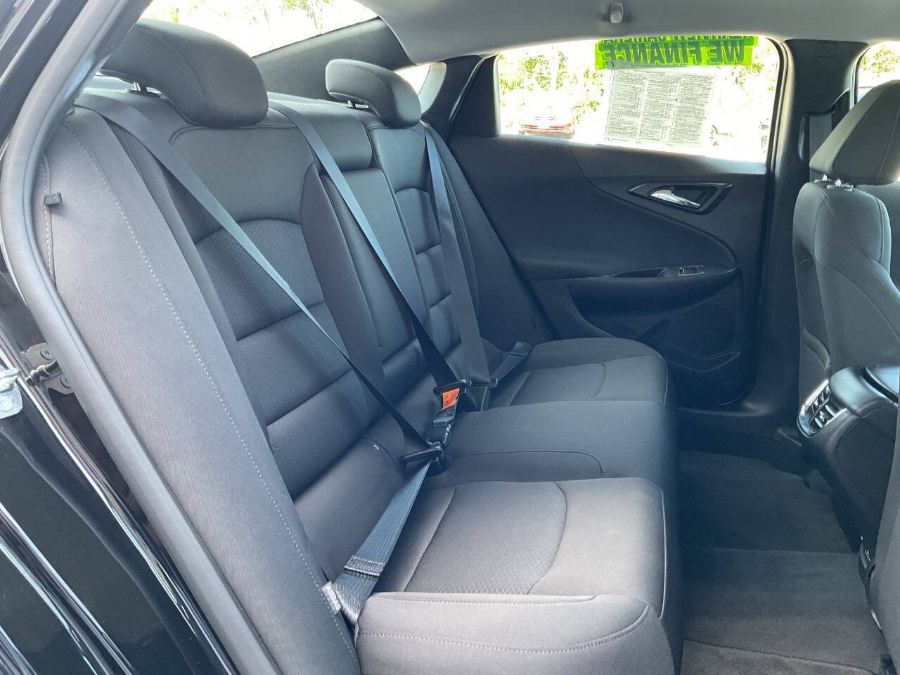 Used 2018 Chevrolet Malibu LT FWD image 34