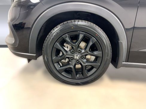 Used 2023 Honda HR-V Sport image 11