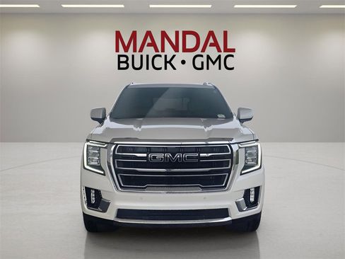 Used 2023 GMC Yukon SLT image 3