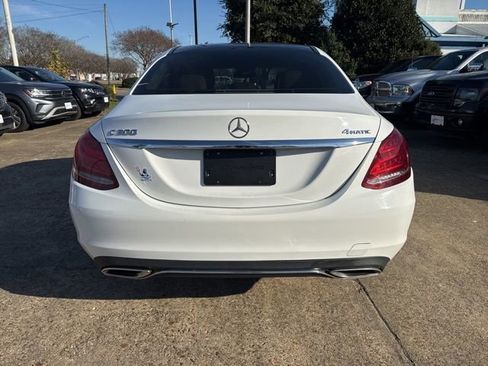 Used 2017 Mercedes-Benz C 300 4MATIC Sedan image 5