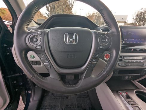 Used 2023 Honda Ridgeline RTL image 19