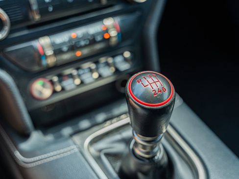 Certified 2020 Ford Mustang Shelby GT350 w/ Technology Package image 34